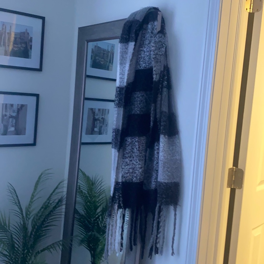 Blanket scarf